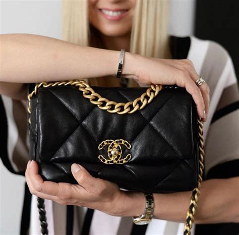 Chanel 19: Guide to the Hottest Bag of 2020 .